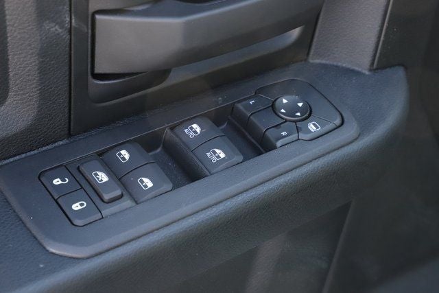 2026 RAM Ram 3500 Chassis Cab RAM 3500 TRADESMAN CREW CAB CHASSIS 4X4 60' CA