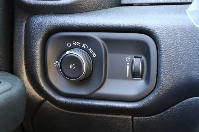 2026 RAM Ram 3500 Chassis Cab RAM 3500 TRADESMAN CREW CAB CHASSIS 4X4 60' CA