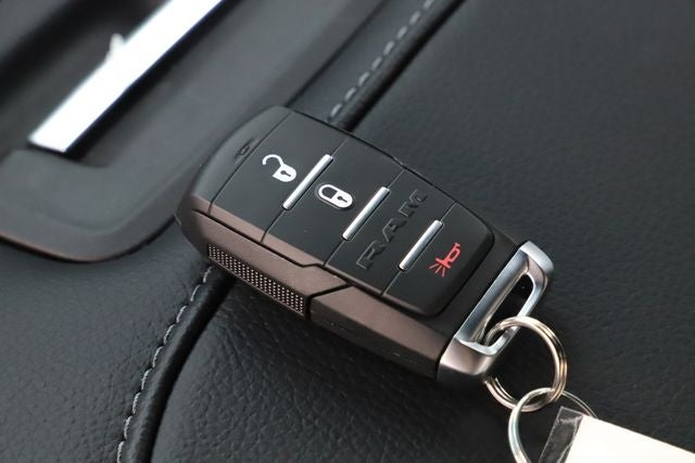 2026 RAM Ram 3500 Chassis Cab RAM 3500 TRADESMAN CREW CAB CHASSIS 4X4 60' CA