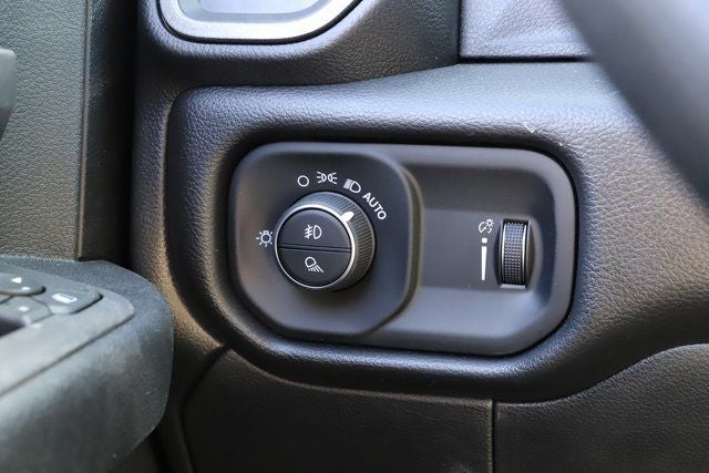 2026 RAM Ram 3500 Chassis Cab RAM 3500 TRADESMAN CREW CAB CHASSIS 4X4 60' CA