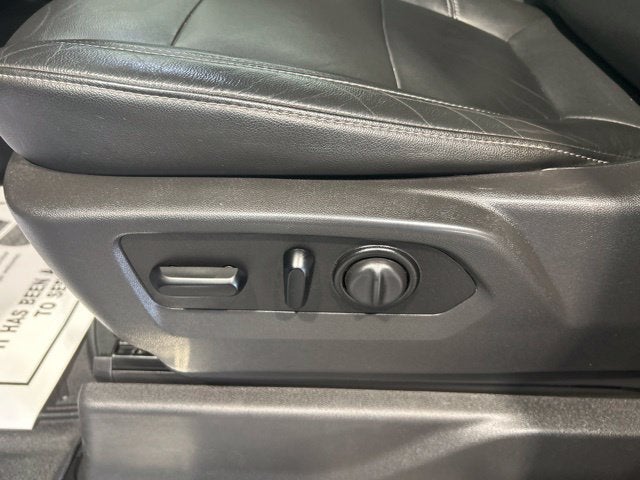 2020 Chevrolet Silverado 1500 4WD Crew Cab Short Bed LT
