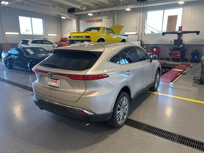 2024 Toyota Venza XLE