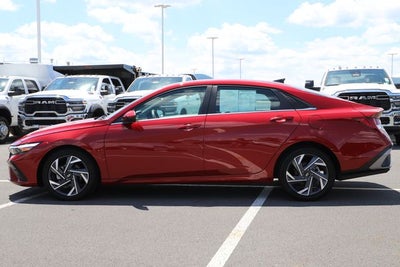 2025 Hyundai Elantra SEL Convenience