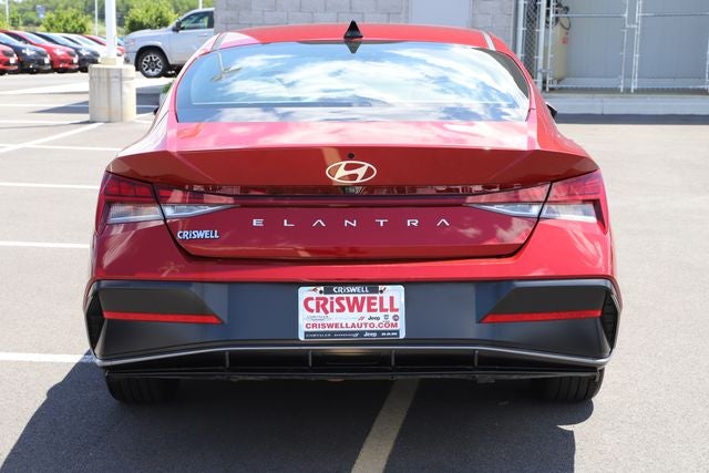 2025 Hyundai Elantra SEL Convenience