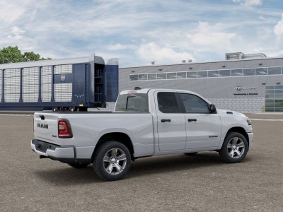 2026 RAM Ram 1500 RAM 1500 EXPRESS QUAD CAB 4X4 6'4' BOX