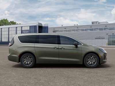 2027 Chrysler Pacifica PACIFICA LIMITED