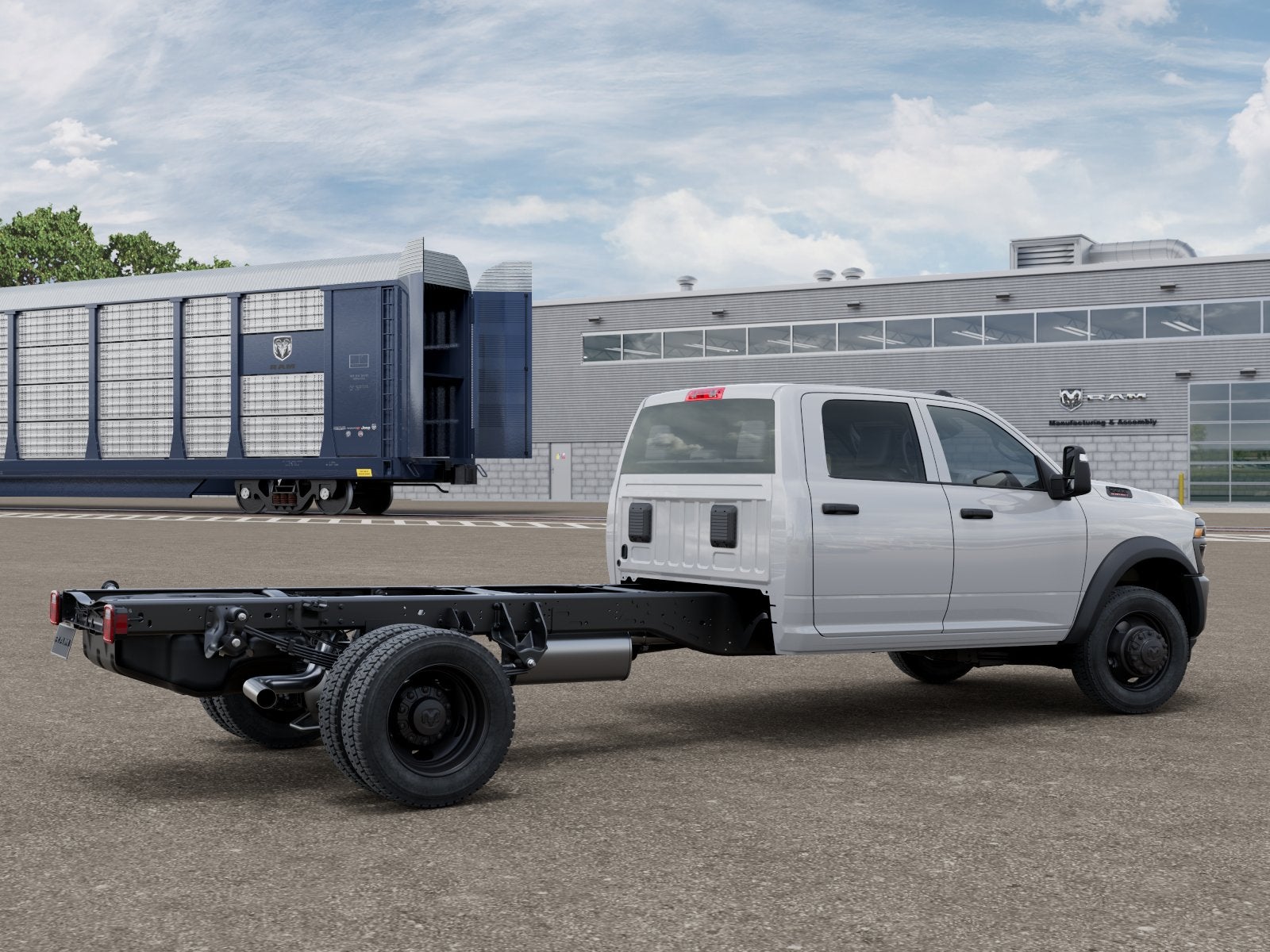 2026 RAM Ram 5500 Chassis Cab RAM 5500 TRADESMAN CHASSIS CREW CAB 4X4 84' CA