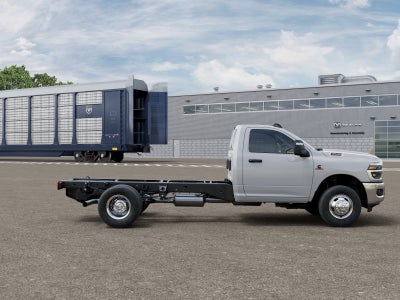 2026 RAM Ram 3500 Chassis Cab RAM 3500 TRADESMAN CHASSIS REGULAR CAB 4X2 84' CA