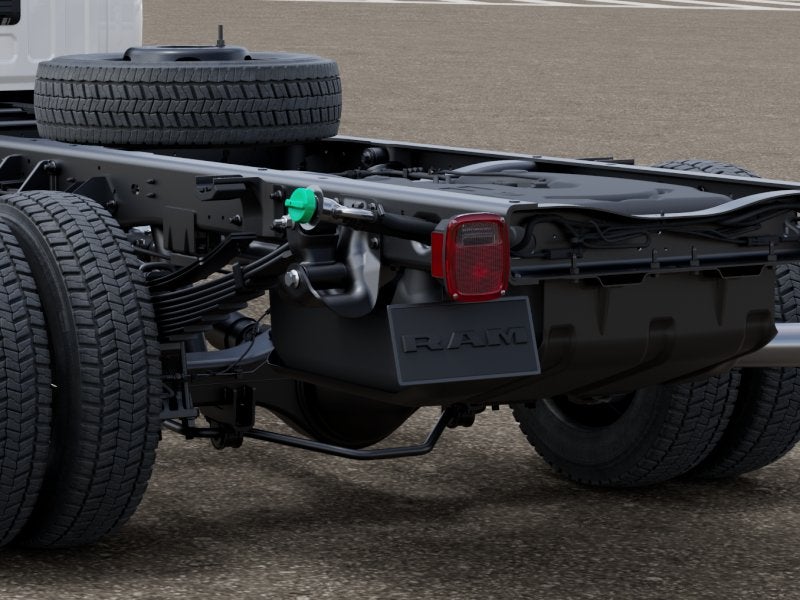 2027 RAM Ram 5500 Chassis Cab RAM 5500 TRADESMAN CHASSIS REGULAR CAB 4X4 108' CA