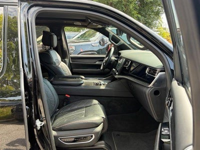 2024 Jeep Grand Wagoneer Series III Obsidian