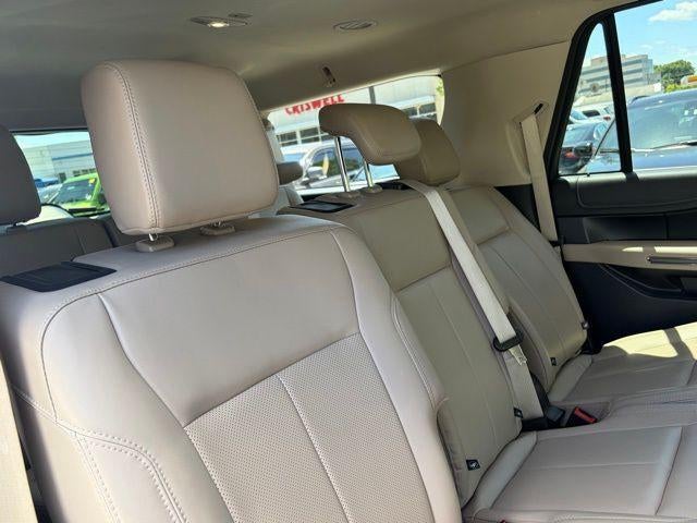 2022 Ford Expedition Max XLT