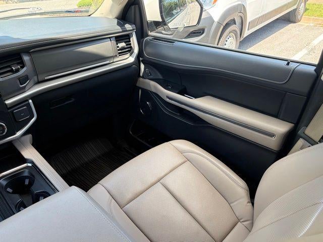 2022 Ford Expedition Max XLT