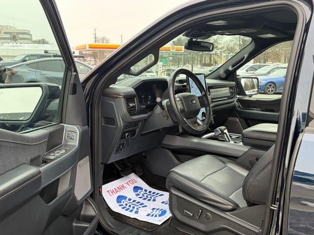 2024 Ford F-150 Lightning LARIAT