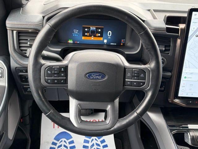 2024 Ford F-150 Lightning LARIAT