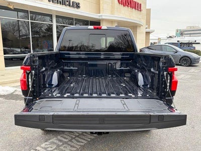 2024 Ford F-150 Lightning LARIAT