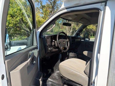 2022 Chevrolet Express Cutaway 3500 Base
