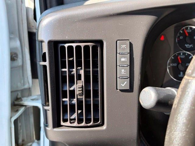 2022 Chevrolet Express Cutaway 3500 Base
