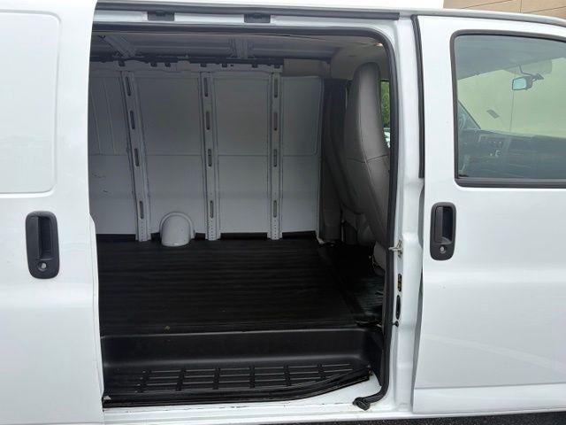 2025 Chevrolet Express Cargo Base