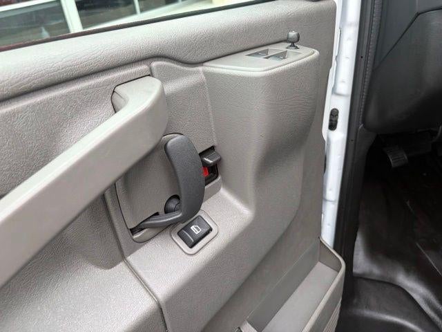 2025 Chevrolet Express Cargo Base