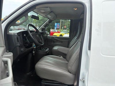 2025 Chevrolet Express Cargo Base