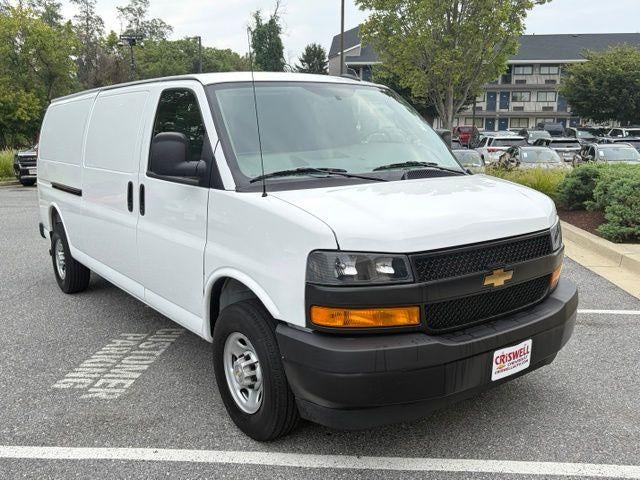 2025 Chevrolet Express Cargo Base