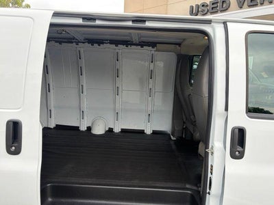 2025 Chevrolet Express Cargo Base