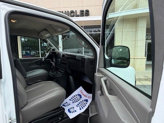 2025 Chevrolet Express Cargo Base