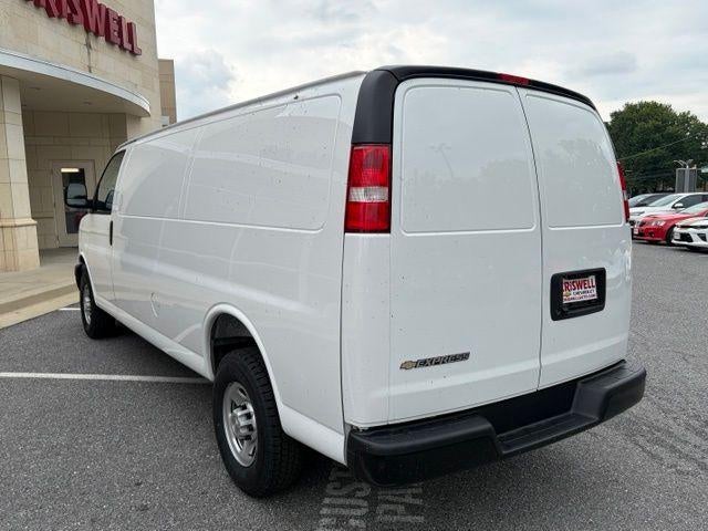 2025 Chevrolet Express Cargo Base