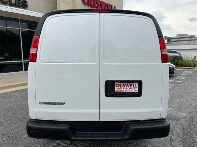 2025 Chevrolet Express Cargo Base