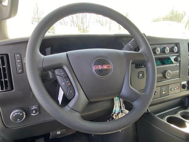 2024 GMC Savana Cutaway 3500 Base