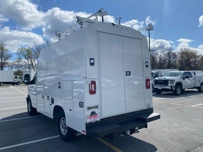 2024 GMC Savana Cutaway 3500 Base