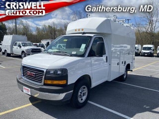 2024 GMC Savana Cutaway 3500 Base