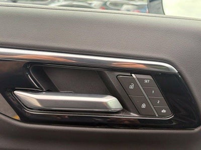 2025 Chevrolet Suburban LT