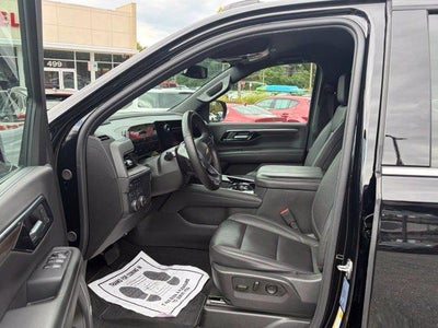 2025 Chevrolet Suburban LT