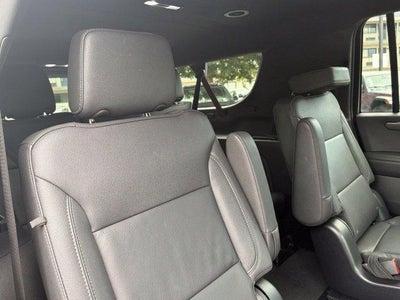 2025 Chevrolet Suburban LT