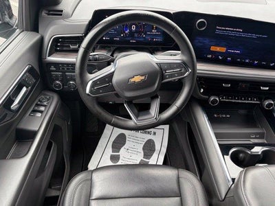 2025 Chevrolet Suburban LT