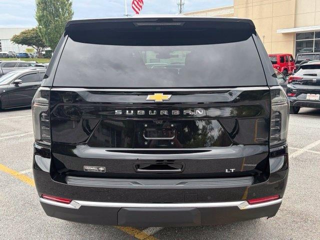 2025 Chevrolet Suburban LT