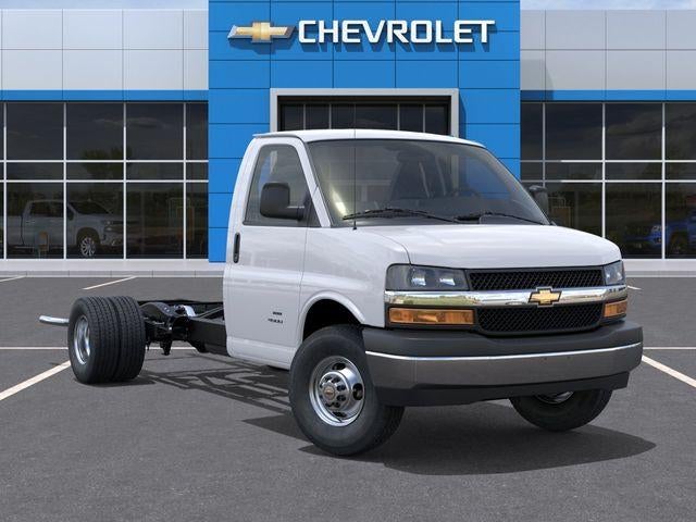 2026 Chevrolet Express Cutaway 4500 Base