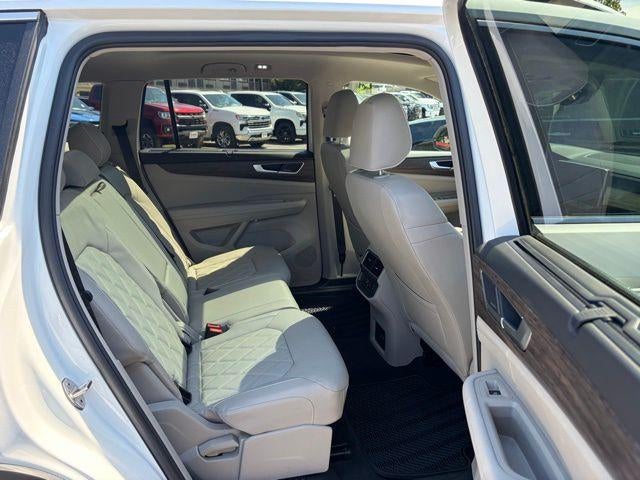 2024 Volkswagen Atlas 2.0T SEL Premium R-Line