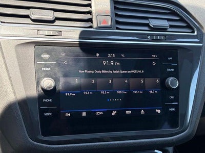 2022 Volkswagen Tiguan SE R-Line Black