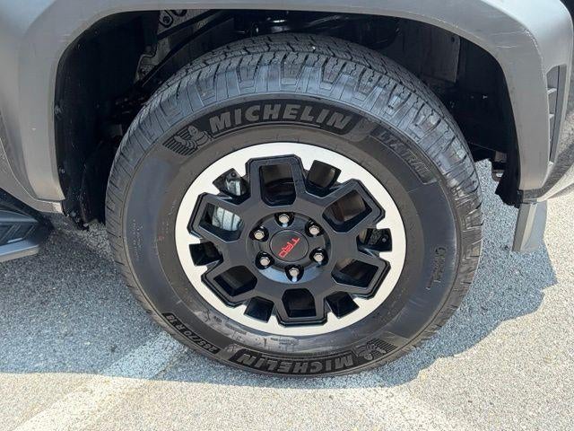 2025 Toyota 4Runner Hybrid TRD Off Road