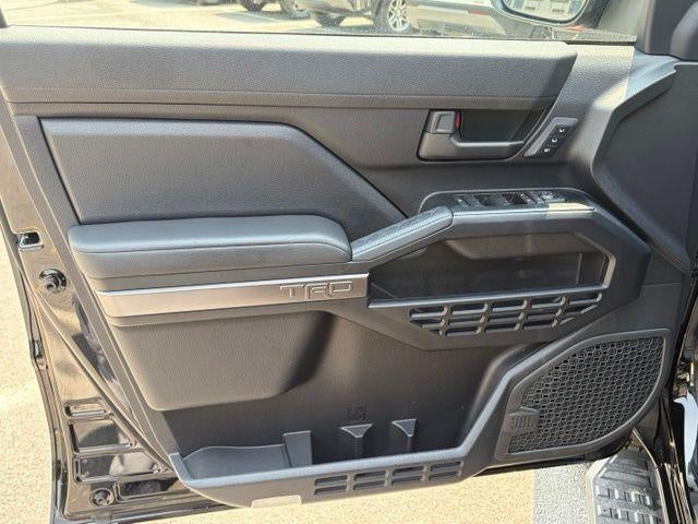 2025 Toyota 4Runner Hybrid TRD Off Road