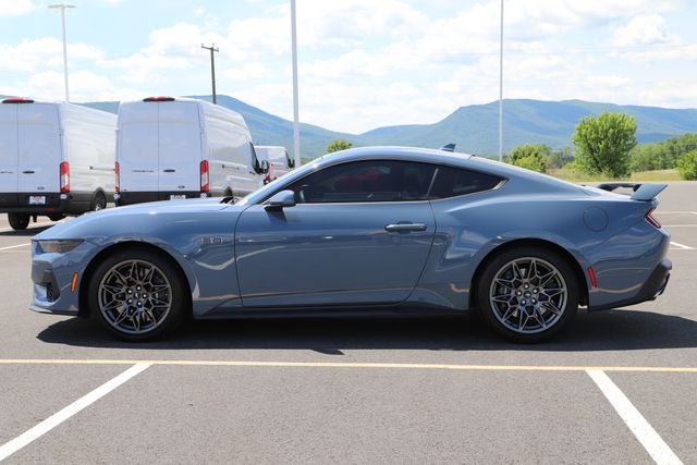 2025 Ford Mustang GT Performance Package
