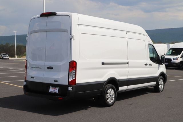 2022 Ford Transit-250 Base