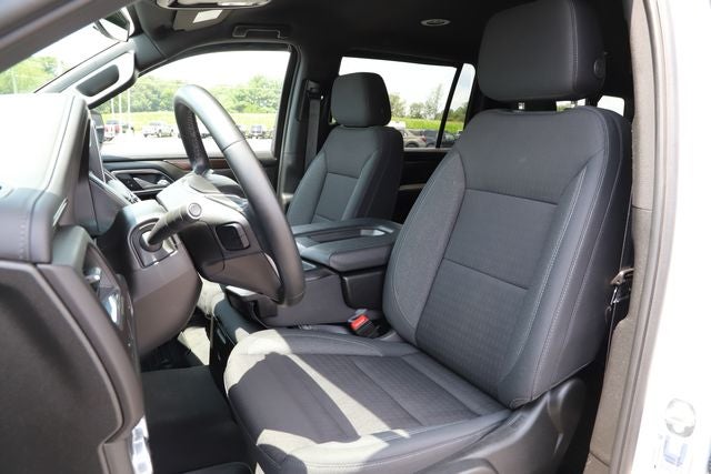 2024 GMC Yukon XL SLE