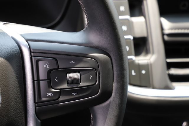 2024 GMC Yukon XL SLE