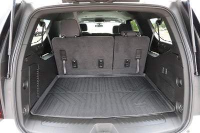 2024 GMC Yukon XL SLE
