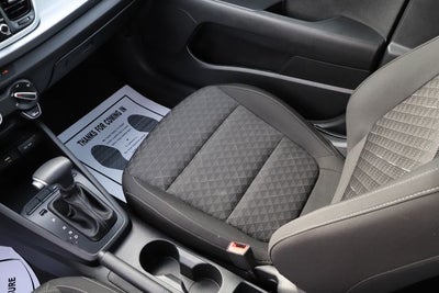 2022 Kia Rio LX