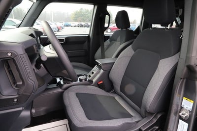 2025 Ford Bronco Base 4x4