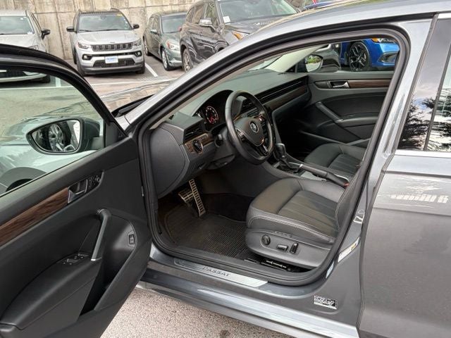 2020 Volkswagen Passat 2.0T SEL